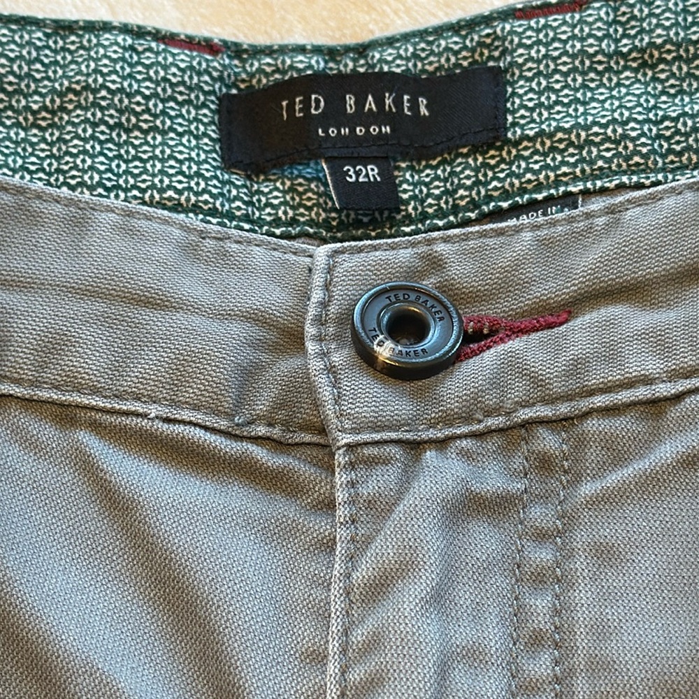 Ted Baker London Men’s Fivesho 5 Pocket Gray Shorts - Picture 2 of 9